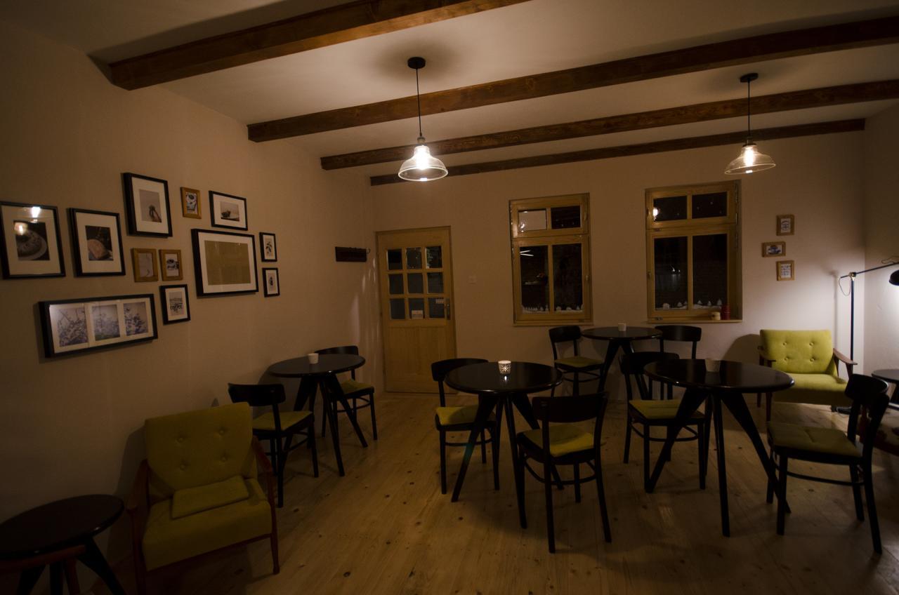 Ethno&Coffee House Tulip Bed and Breakfast Glozan Exteriör bild