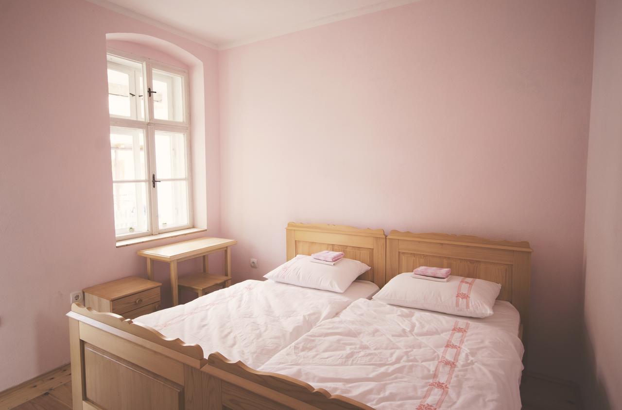 Ethno&Coffee House Tulip Bed and Breakfast Glozan Exteriör bild